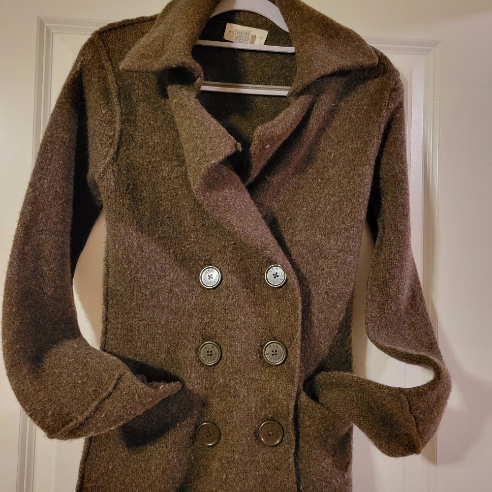 New Scotland Wool Coat, color brown, size S, like new